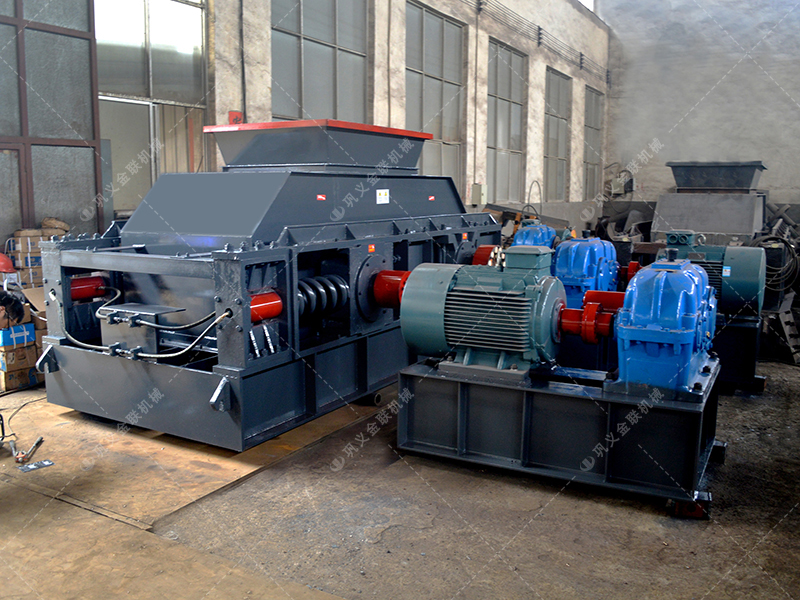 對輥破碎機(jī)在制砂工作中有哪些優(yōu)勢? 對輥破碎機(jī)在制砂工作中有哪些優(yōu)勢?