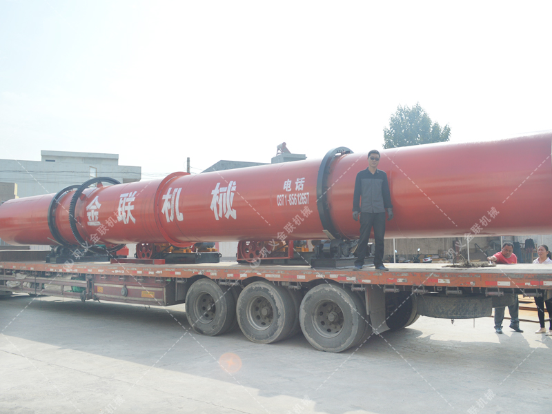 烘干機(jī)發(fā)貨現(xiàn)場 烘干機(jī)發(fā)貨現(xiàn)場